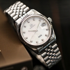 dong-ho-aries-gold-ag-kr68q-s-mop