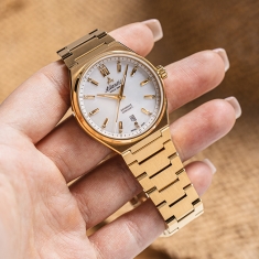 dong-ho-atlantic-swiss-at-393654501