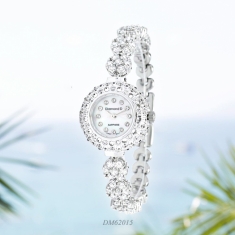 dong-ho-diamond-d-dm62015