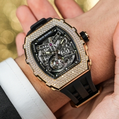 dong-ho-tsar-bomba-tb8208d-13